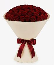 Букет 101 Бордовая роза Блэк Бакарра в Семендере
