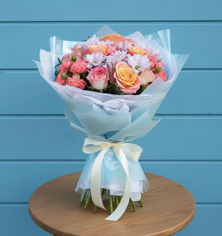 Букет цветов из: Хризантемы и Розы в Семендере