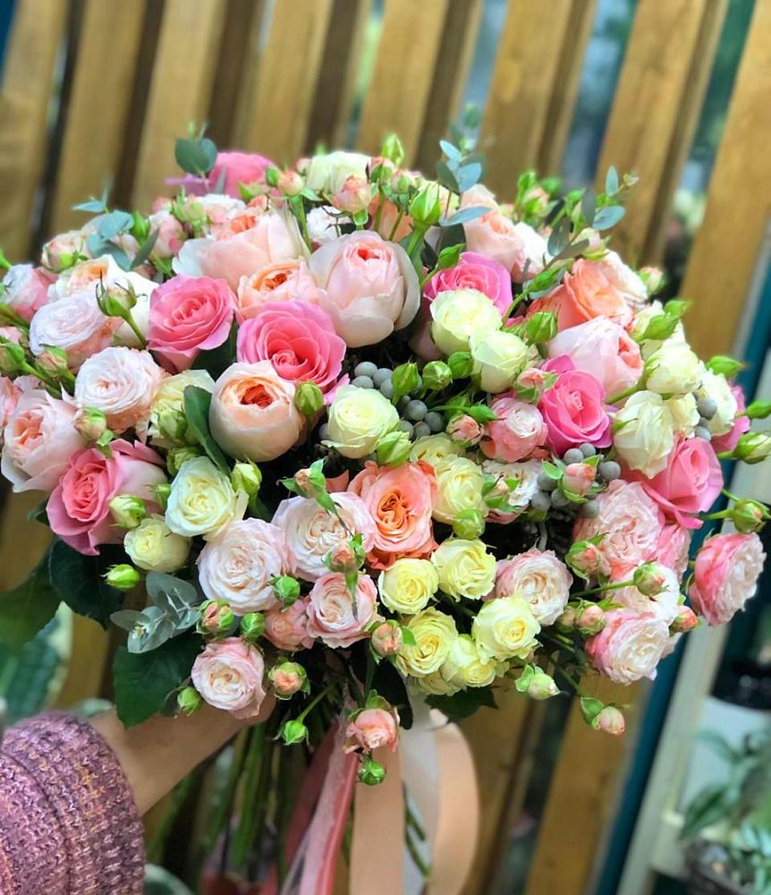 Букет цветов из: Розы в Семендере