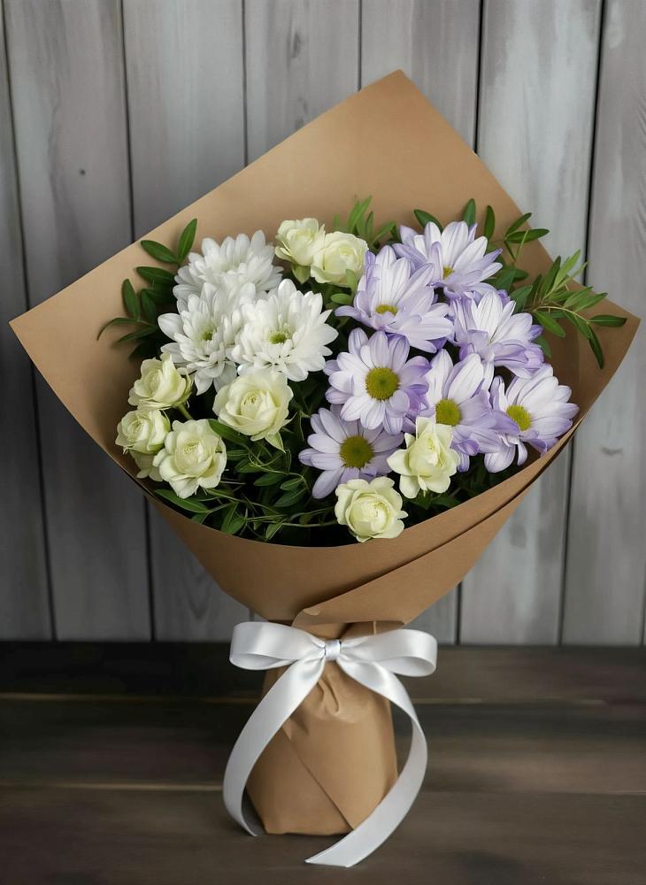 Букет цветов из: Хризантемы и Розы в Семендере