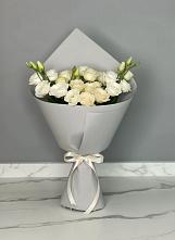 Букет цветов из:  Розы и Лизиантусы в Семендере